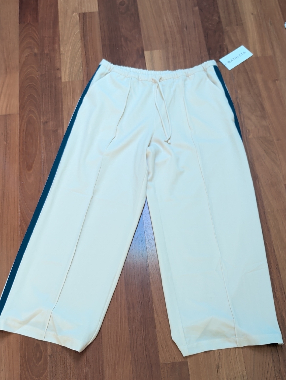 Athleta MVP Sidestripe Track Pants Size L NWT - Picture 2 of 11